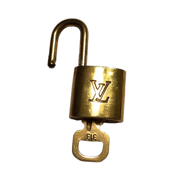 Louis Vuitton 313 Lock and Key 313 Padlock with matching key #313 EUC LV - Picture 6 of 15